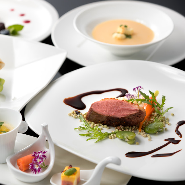 Location de vaisselle pour vos repas, évènements, mariage - LocaBerry